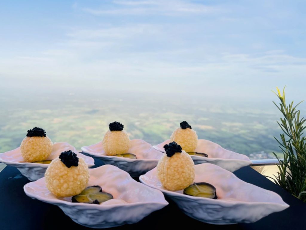 degustazione CuliAir Culiair, la prima cena d’autore in mongolfiera dei Paesi Bassi