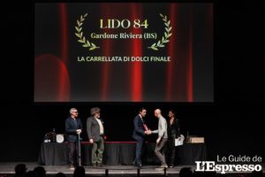 Guida Ristoranti Teatro Nazionale 315 Perché Lido 84 si è aggiudicato il premio speciale per il Miglior Dolce nella nuova Guida Ristoranti d’Italia 2024