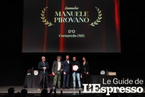 Guida Ristoranti Teatro Nazionale 311 Manuele Pirovano si aggiudica il premio speciale per il "Miglior Sommelier" 2024